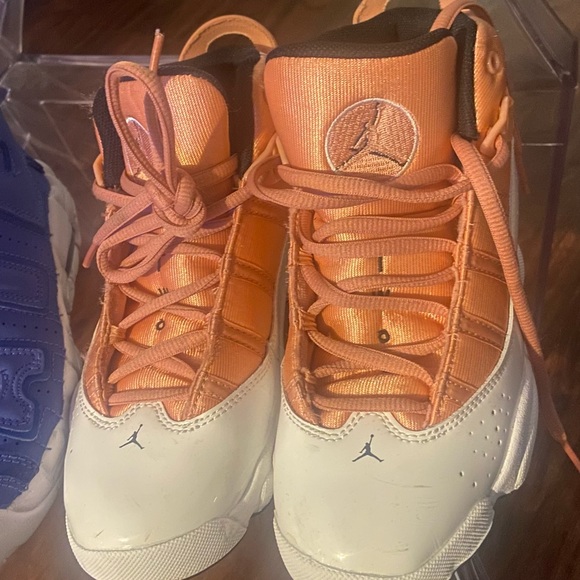 Two pairs of sneakers grade school size 3 - Picture 5 of 5